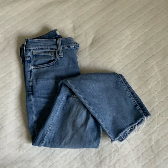 🔵 Madewell The High-Rise Slimp Crop Boyjean: Knee-Rip Edition 24 - Picture 2 of 6